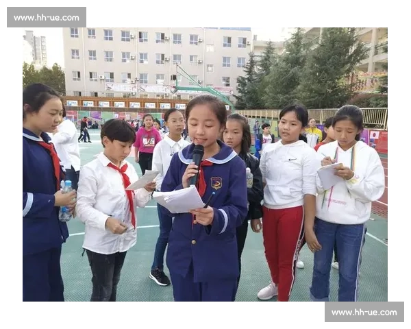 赫伊森首秀汗湿衣襟诠释拼搏，自评表现获认可