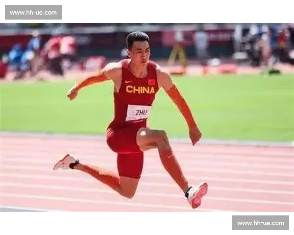 孤独的冠军之路：揭秘运动员独自训练的坚韧与突破