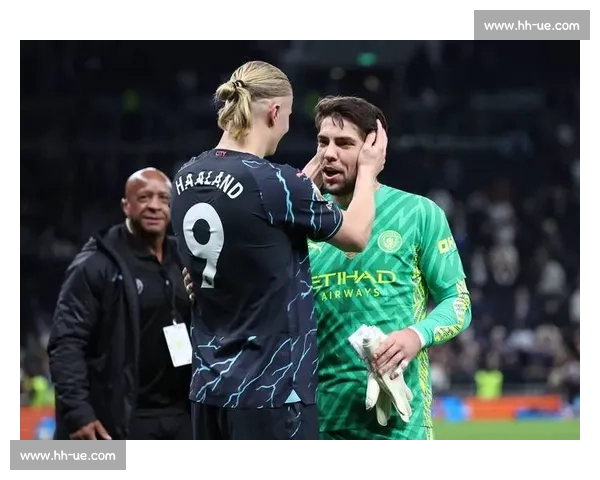 曼城 35 岁功勋迎离队倒计时:百场荣耀成留队枷锁 曼城 35 岁功勋迎离队倒计时:百场荣耀成留队枷锁